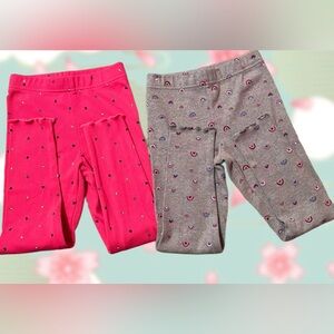 Set of 2 girls pants.